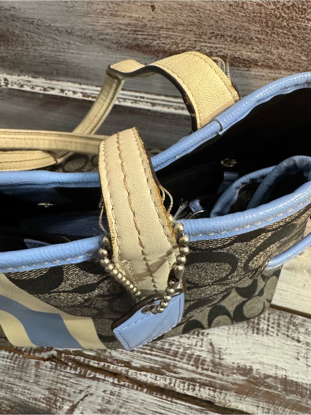 Coach Signature Tote with Blue and Cream Stripe with Wallet & Change Pouch - Picture 16 of 16